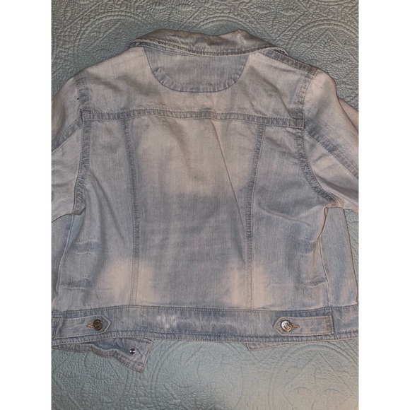 Jean Jacket - Picture 4 of 7